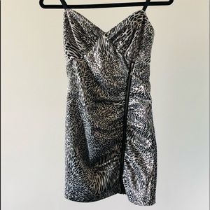 Guess Leopard NWT Size 3